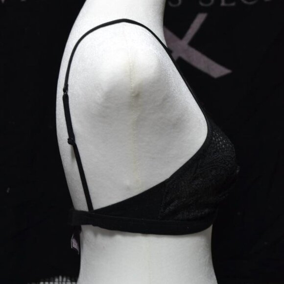 VICTORIA'S SECRET Very Sexy Bra Bralette - Picture 3 of 4